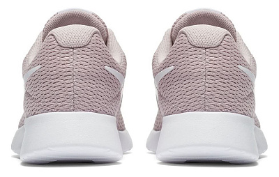 Кроссовки WMNS TANJUN, Nike